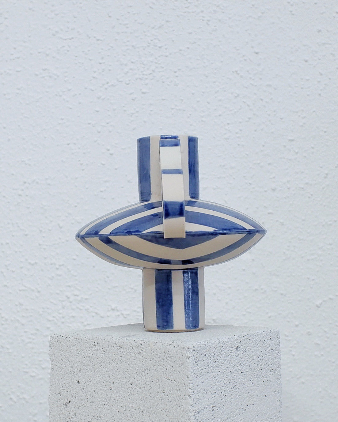 Blue / White Zebrino