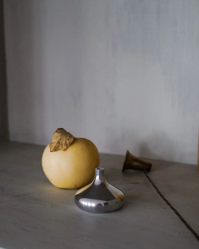 Aluminium candle holder