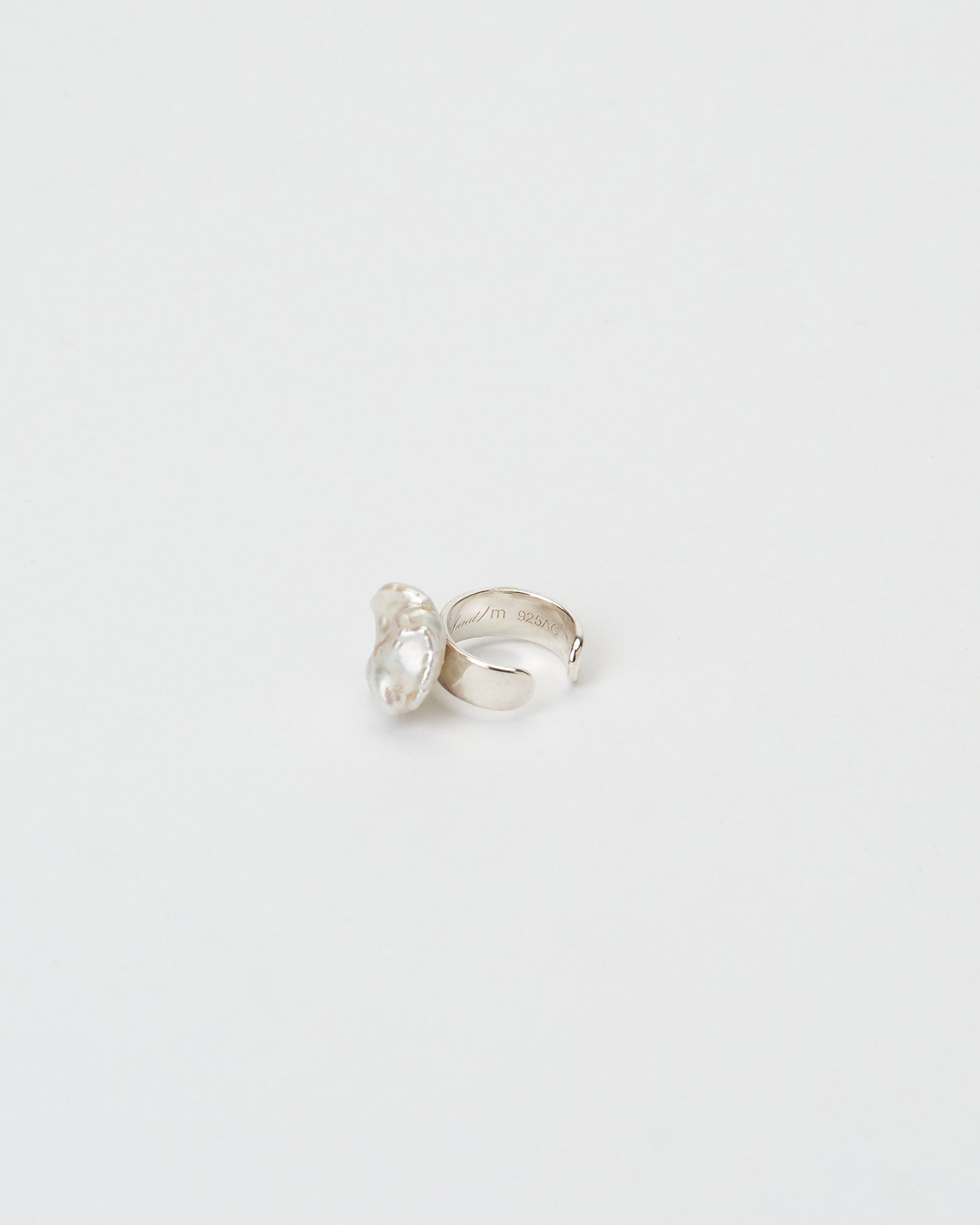 Keshi Pearl Earcuff