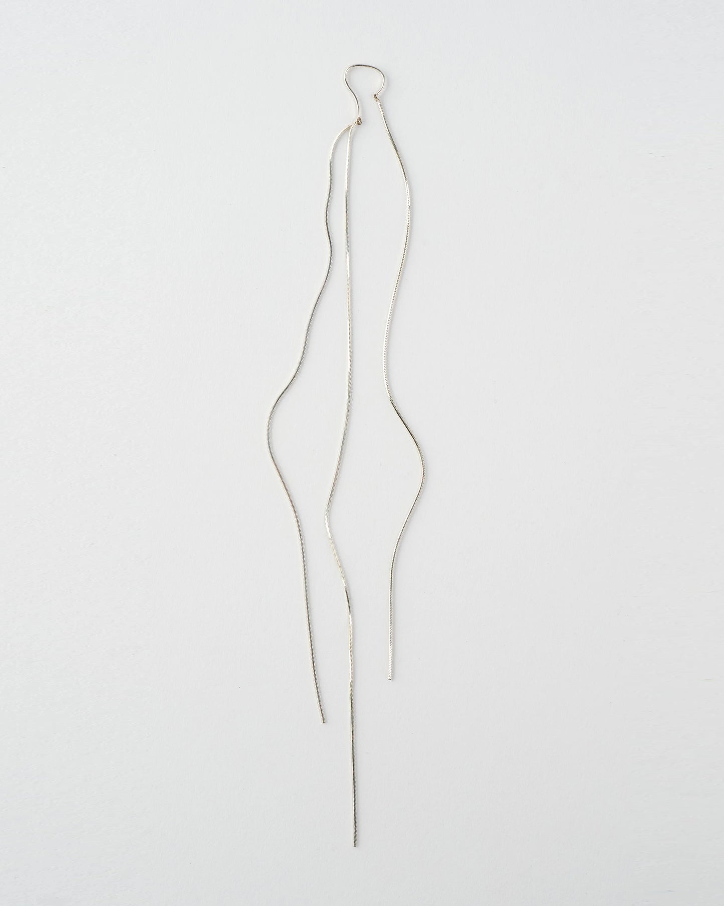 Lissom Thin Earcuff Long