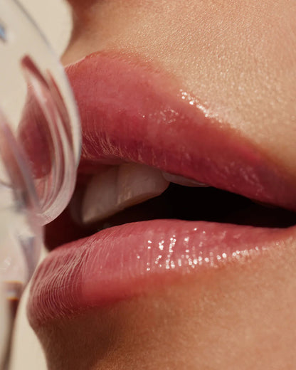 Overglaze Hydrating Lip Gloss