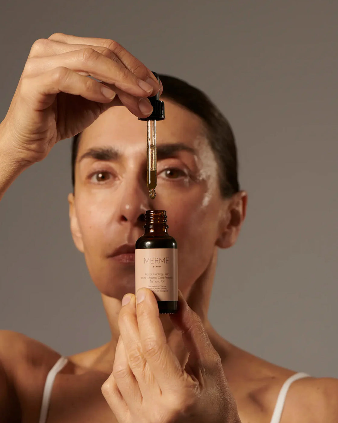 Facial Healing Elixir – 100% Organic Tamanu Oil