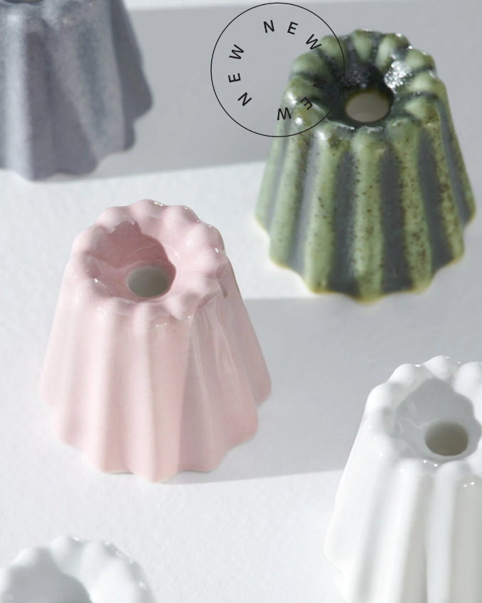 Porcelain candle holder