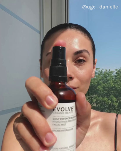 Daily Defence Moisture Mist