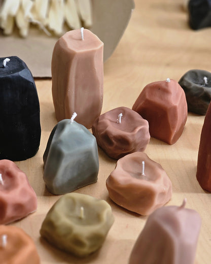 Stone - Skulpturale Kerzen aus Bienenwachs