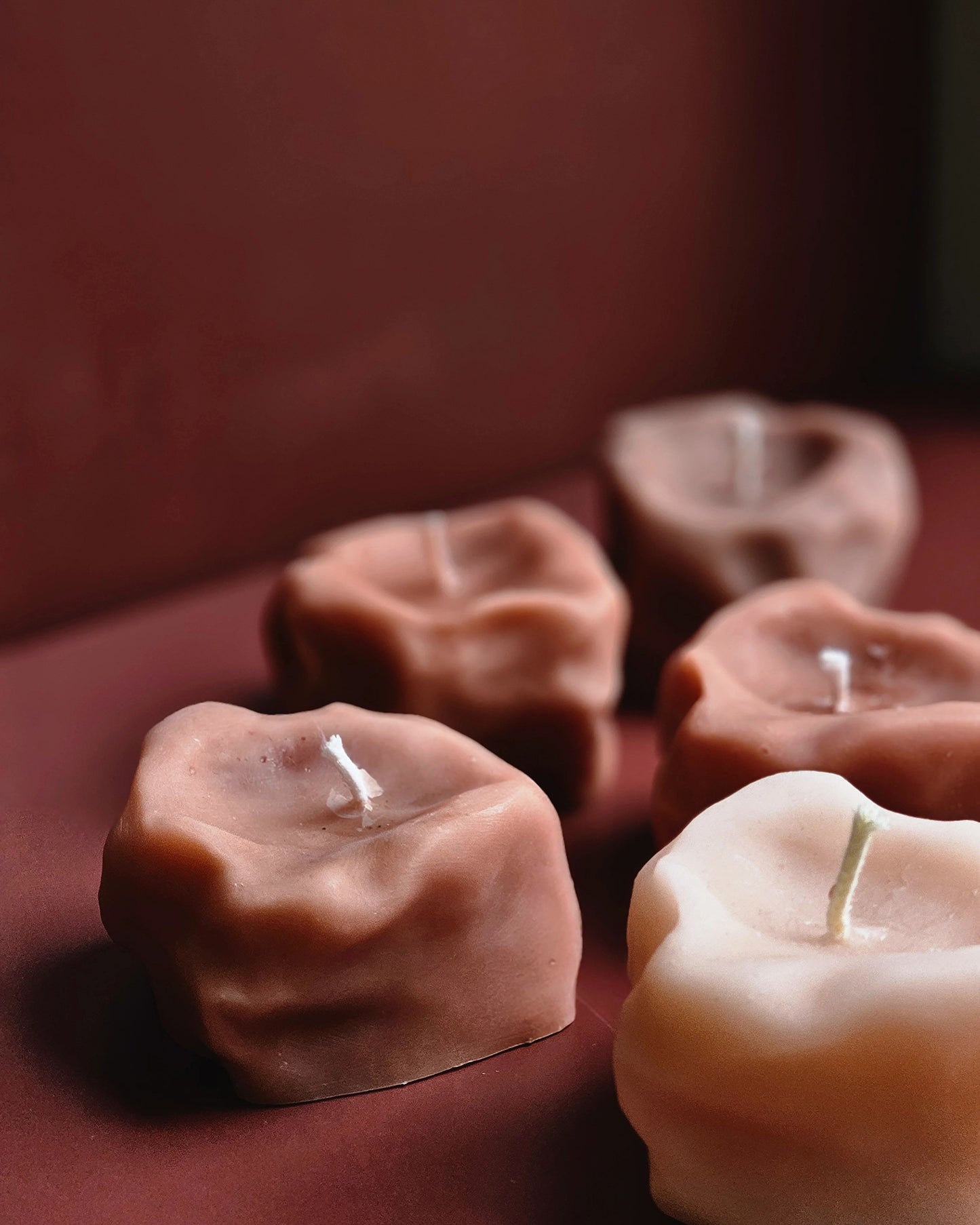 Stone - Skulpturale Kerzen aus Bienenwachs